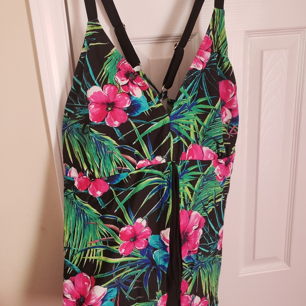Swim top